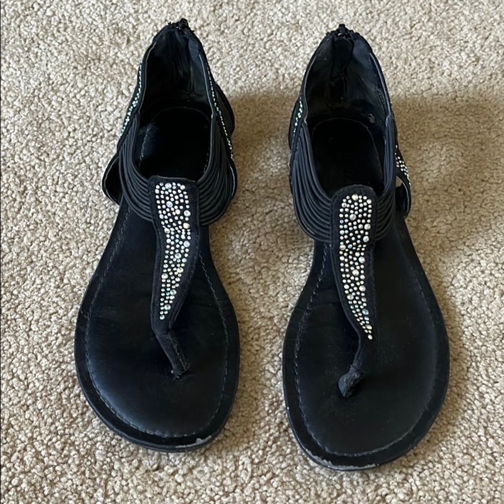 Sandals - Picture 3 of 8